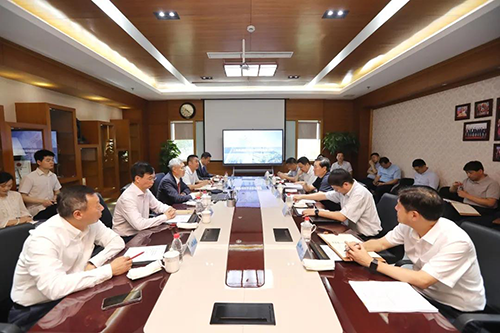 上海市委常委、浦东新区区委书记翁祖亮调研尊龙凯时生物医药